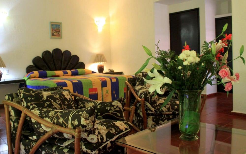 Suites Plaza Del Rio - Family Hotel Malecon Centro Puerto Vallarta Dış mekan fotoğraf