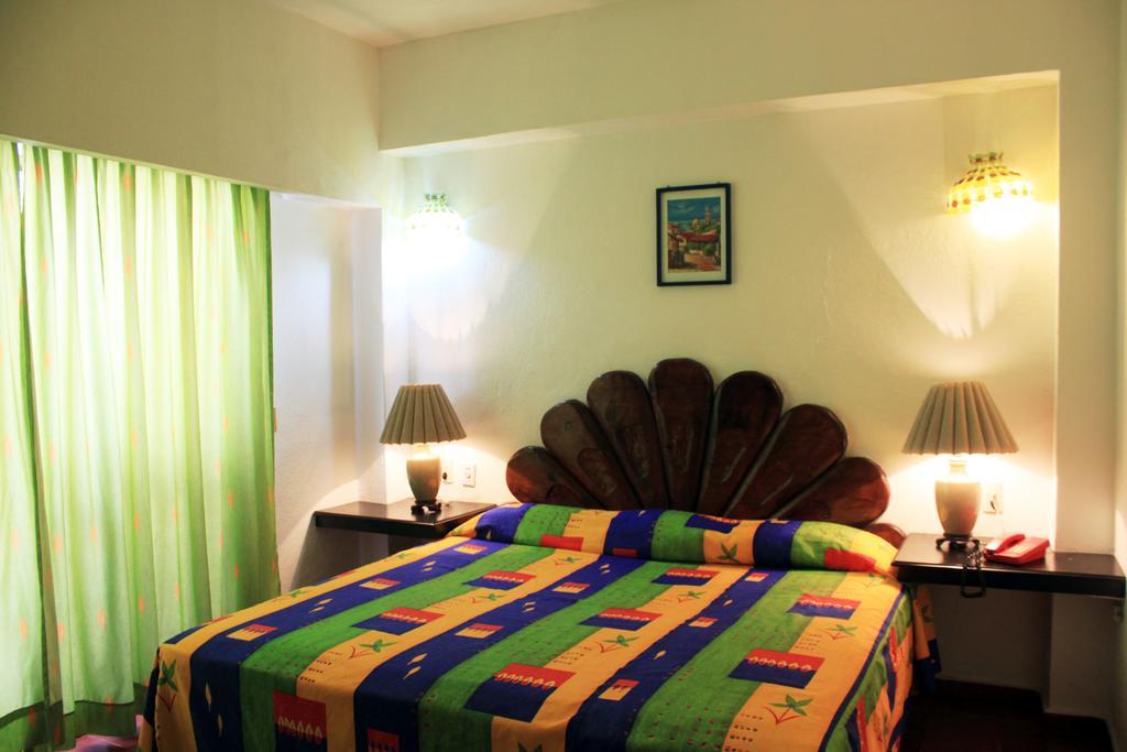 Suites Plaza Del Rio - Family Hotel Malecon Centro Puerto Vallarta Dış mekan fotoğraf